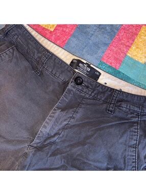 Hollister Men's Size 34 Comfort Summer Black Casual Shorts